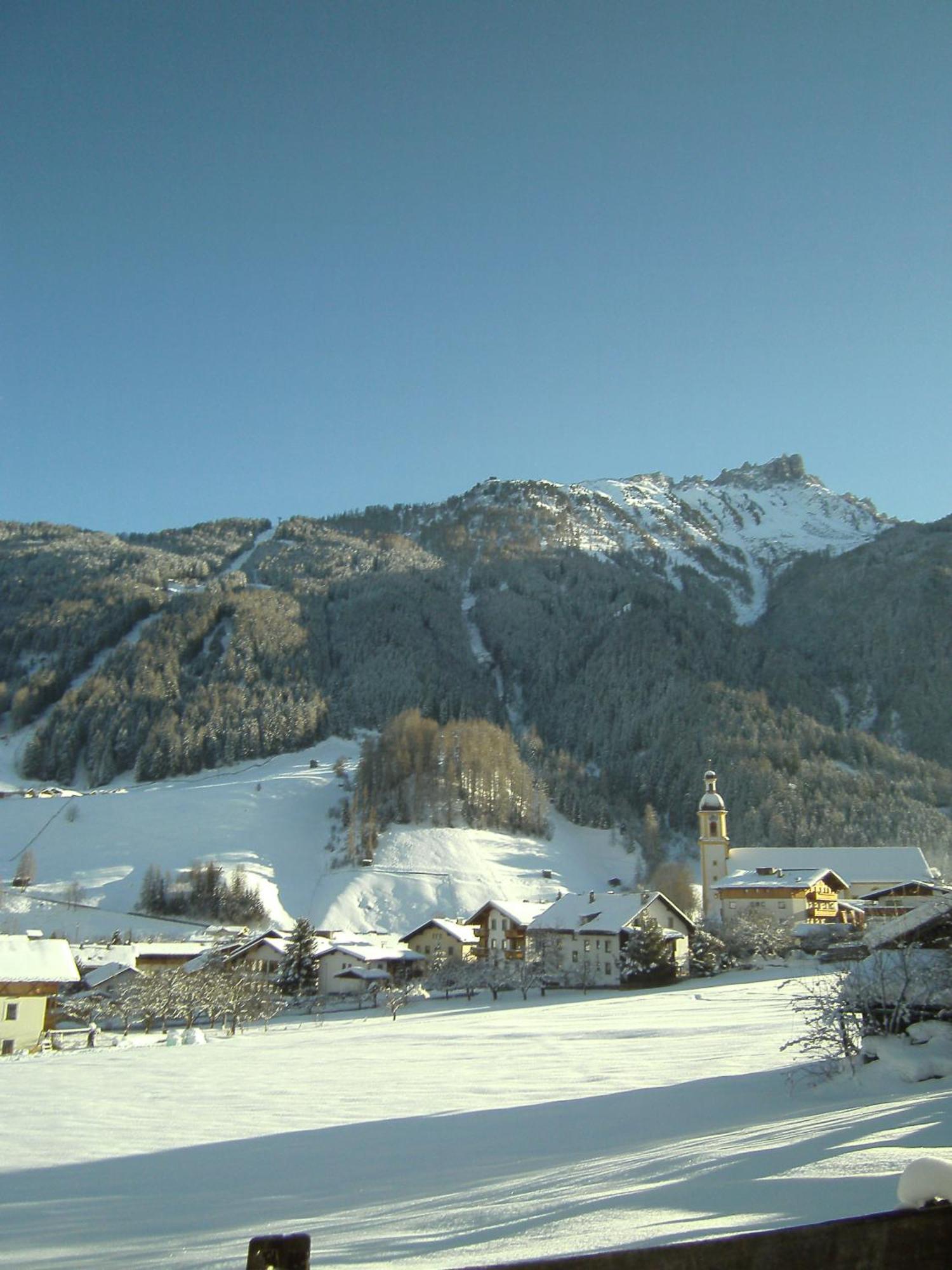 Ferienwohnung Mondial Neustift im Stubaital Exterior foto