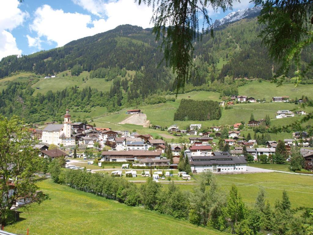 Ferienwohnung Mondial Neustift im Stubaital Exterior foto